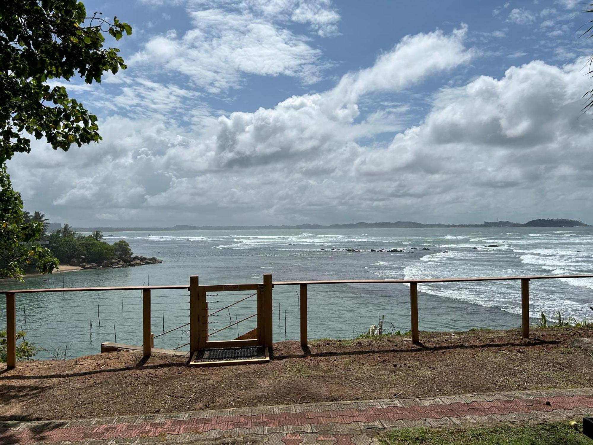 Kenno'S Korner Hotel Weligama Exterior photo